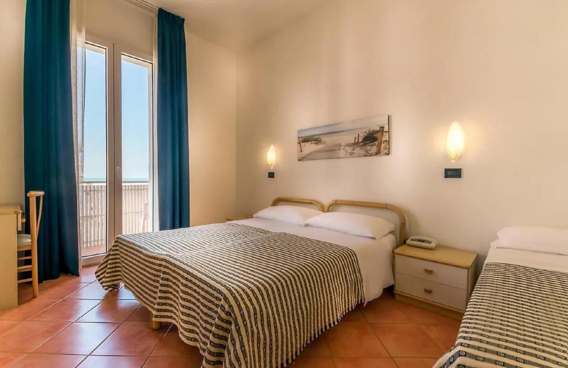 Hotel Delfino Milano Marittima Exteriér fotografie