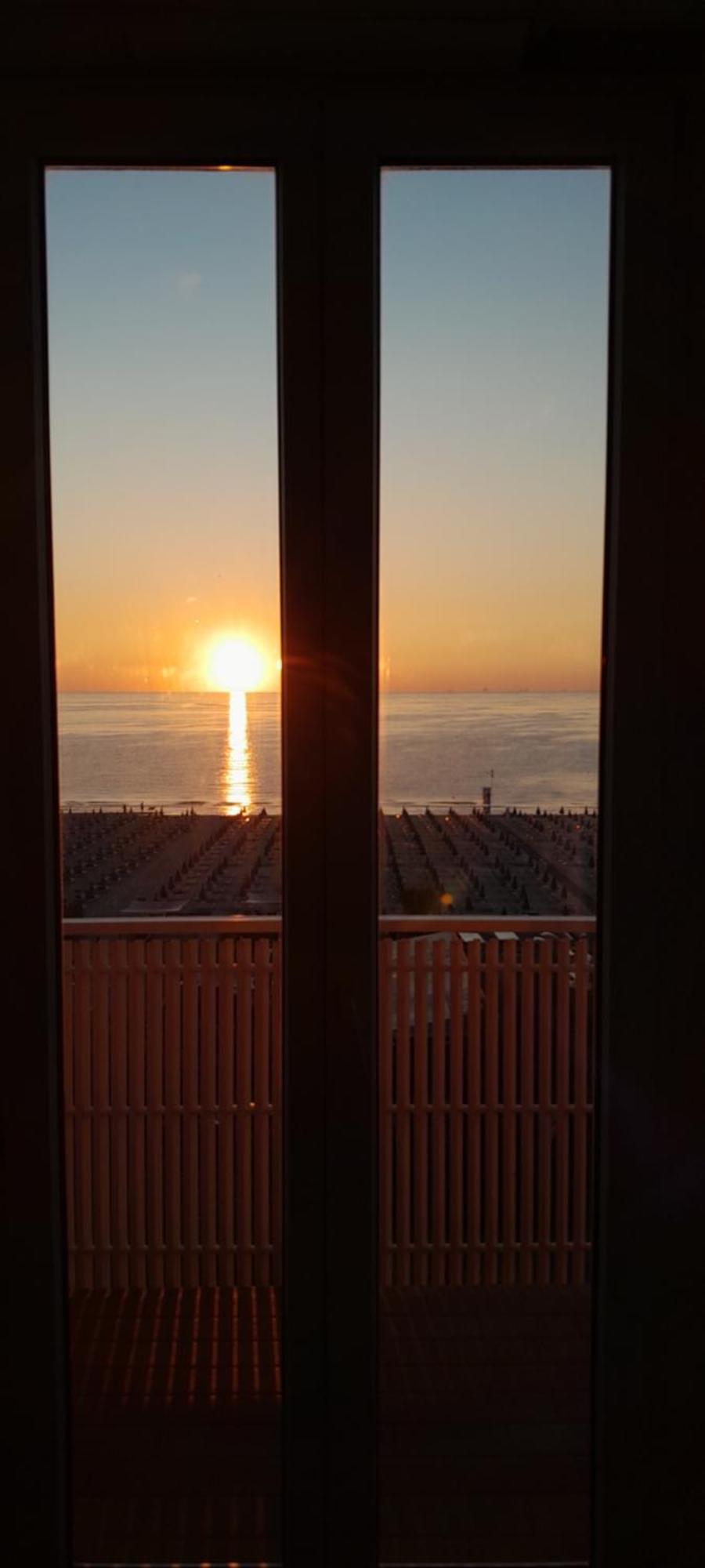 Hotel Delfino Milano Marittima Exteriér fotografie