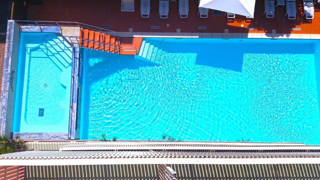 Hotel Delfino Milano Marittima Exteriér fotografie