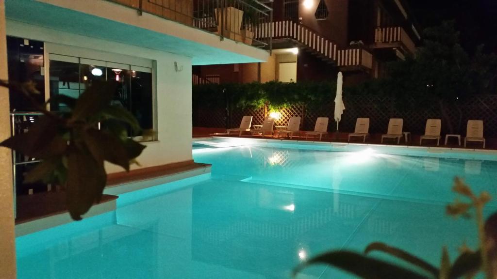 Hotel Delfino Milano Marittima Exteriér fotografie